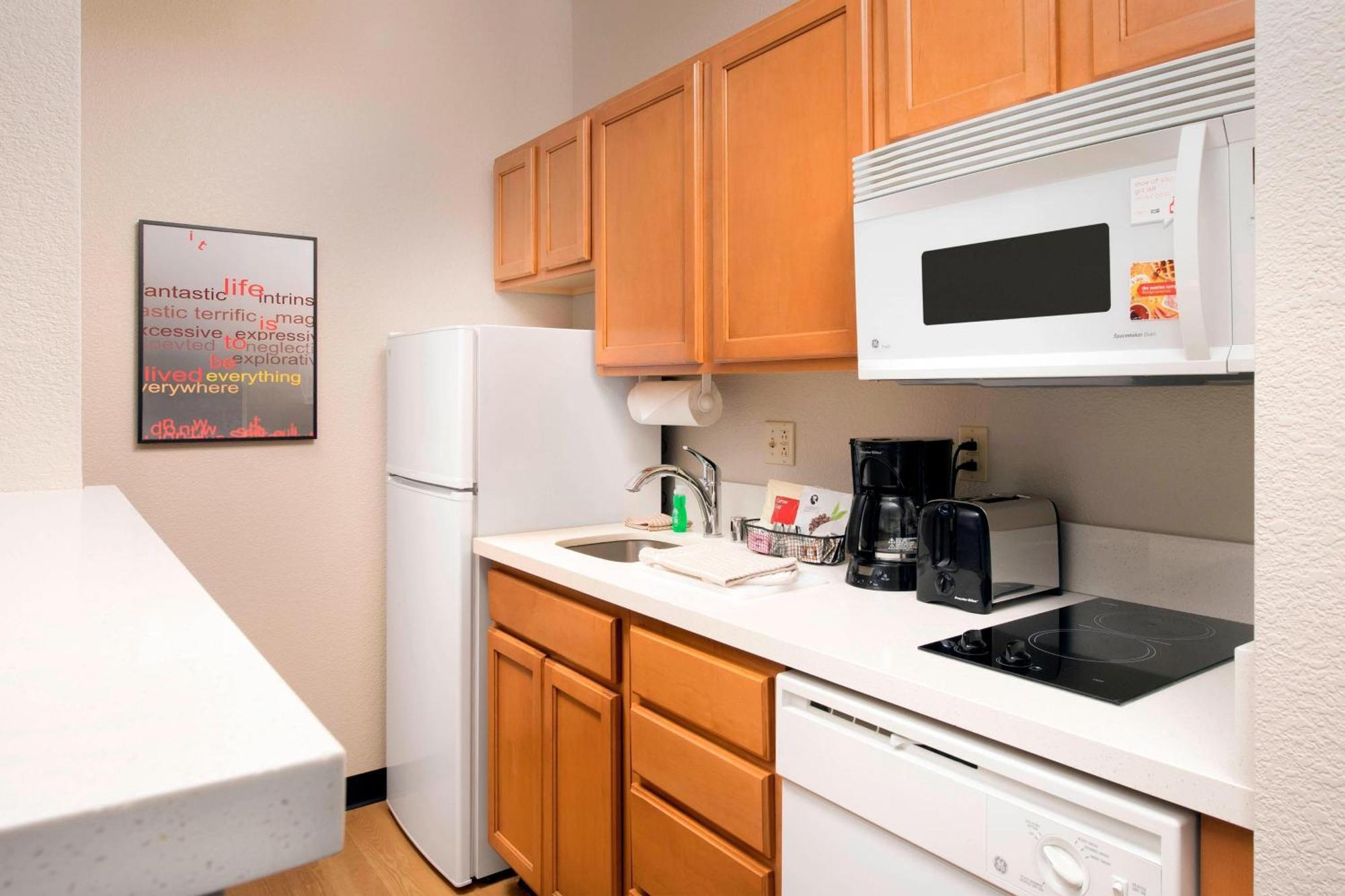 Towneplace Suites By Marriott Albuquerque Airport Eksteriør billede